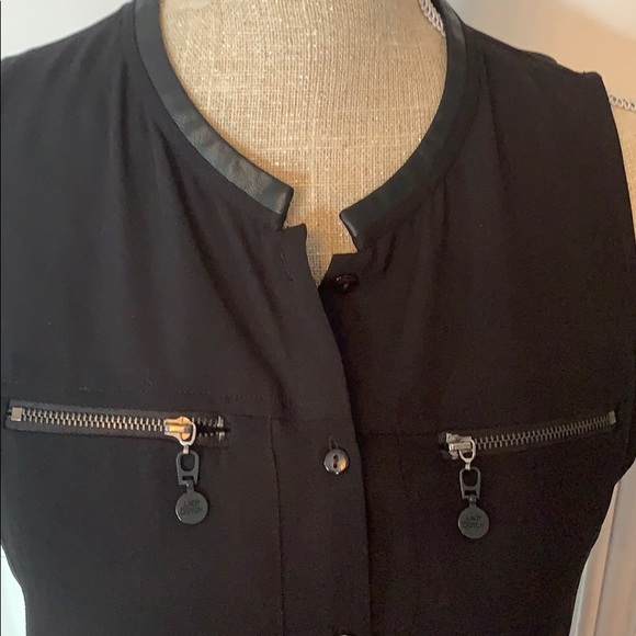 Lady Dutch Small black sleeveless blouse - Picture 3 of 5
